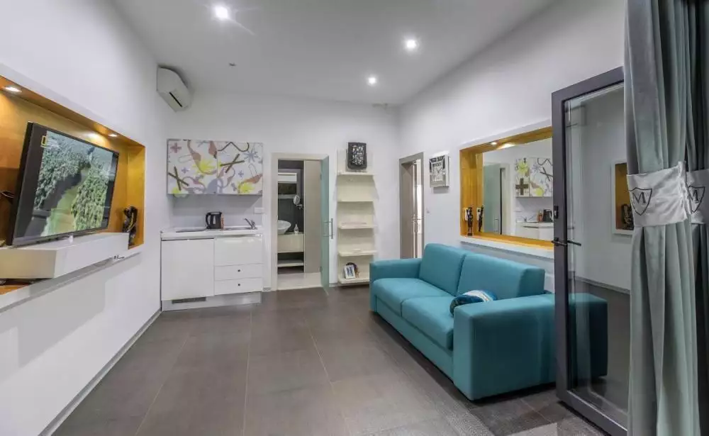Отель, гостиница 350м² в Хорватии, Рогозница. Стоимостью 940000€ аренда фото-7