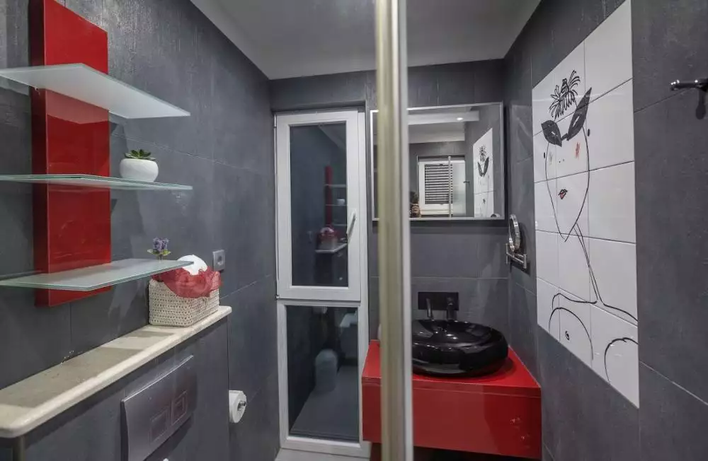 Отель, гостиница 350м² в Хорватии, Рогозница. Стоимостью 940000€ аренда фото-8