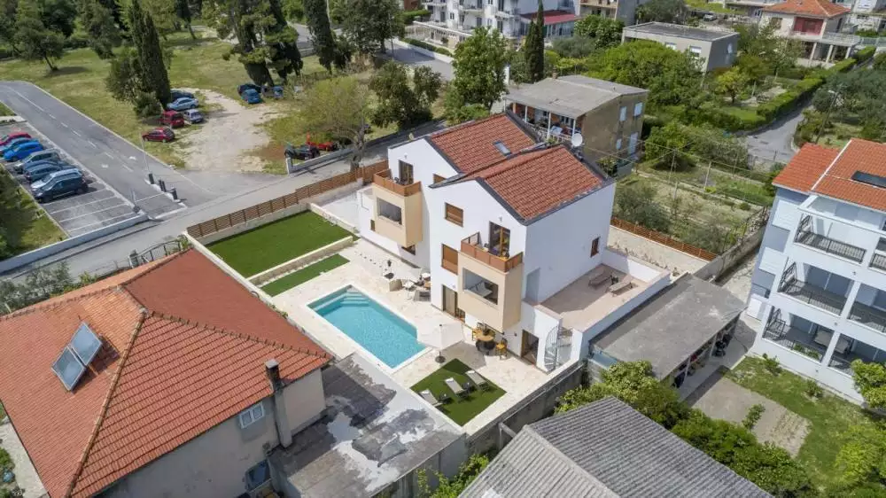 Вилла 464м² в Хорватии, Каштела. Стоимостью 1999999€ аренда фото-4