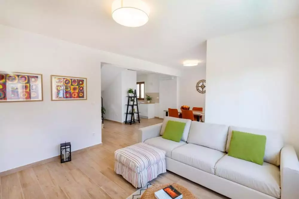 Вилла 464м² в Хорватии, Каштела. Стоимостью 1999999€ аренда фото-23