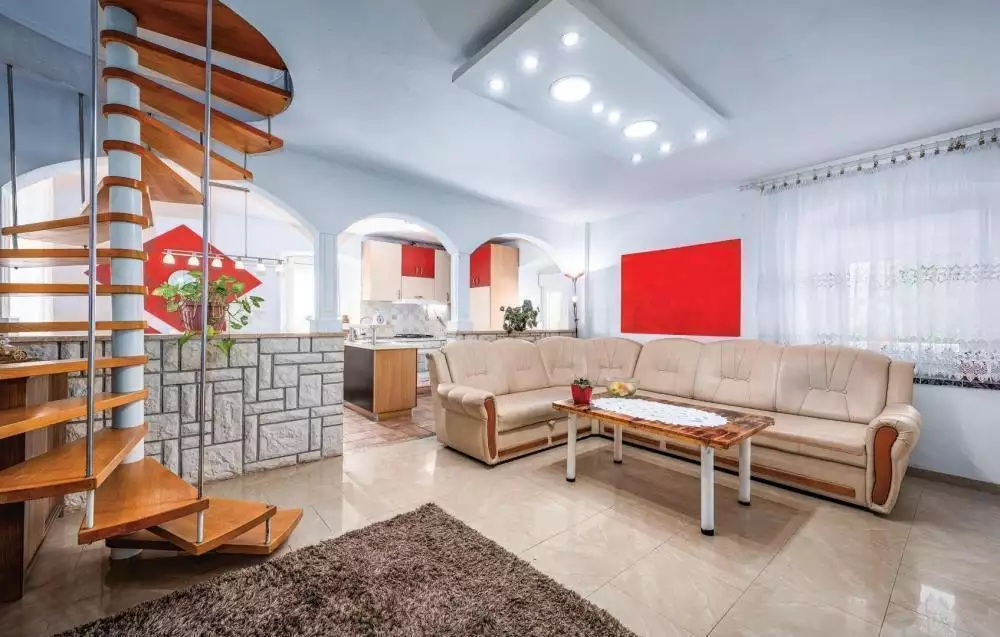 Вилла 220м² в Хорватии, Бртонигла. Стоимостью 550000€ аренда фото-9