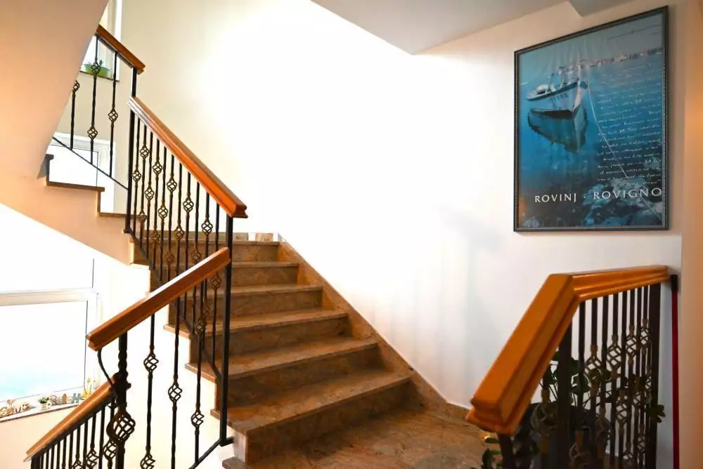 Отель, гостиница 1007м² в Хорватии, Ровинь. Стоимостью 3000000€ аренда фото-9