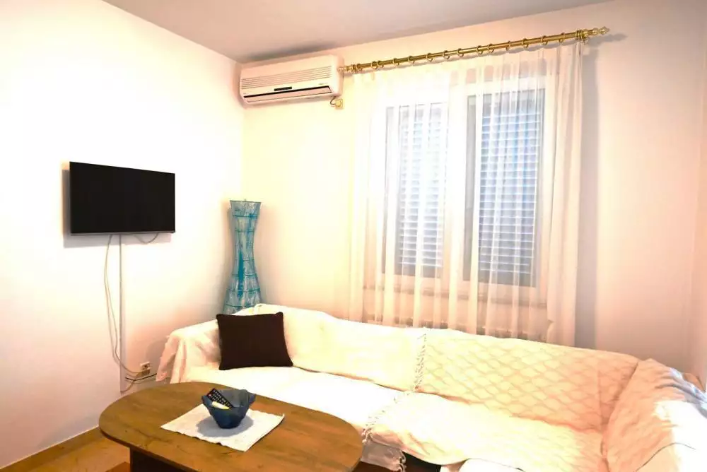 Отель, гостиница 1007м² в Хорватии, Ровинь. Стоимостью 3000000€ аренда фото-15