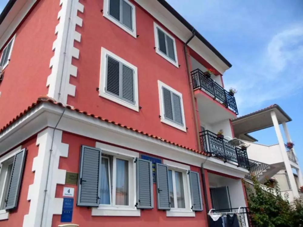 Отель, гостиница 1007м² в Хорватии, Ровинь. Стоимостью 3000000€ аренда фото-1