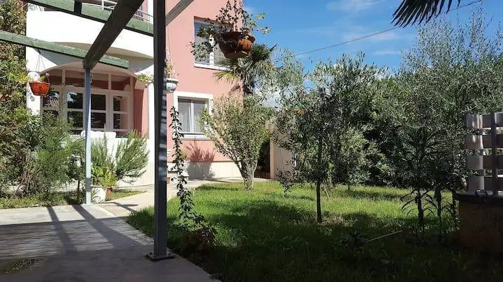 Отель, гостиница 450м² в Хорватии, Премантура. Стоимостью 1300000€ аренда фото-5