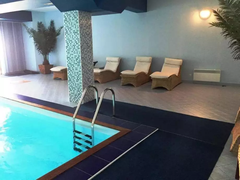 Отель, гостиница 1078м² в Хорватии, Омиш. Стоимостью 2450000€ аренда фото-4