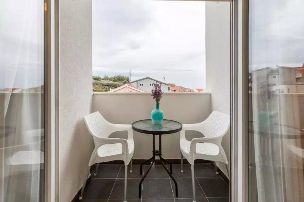 Отель, гостиница 468м² в Хорватии, Подстрана. Стоимостью 1100000€ аренда фото-14