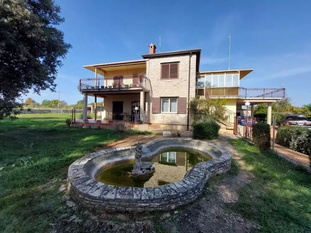 Вилла 330м² в Хорватии, Бртонигла. Стоимостью 1185000€ аренда фото-6