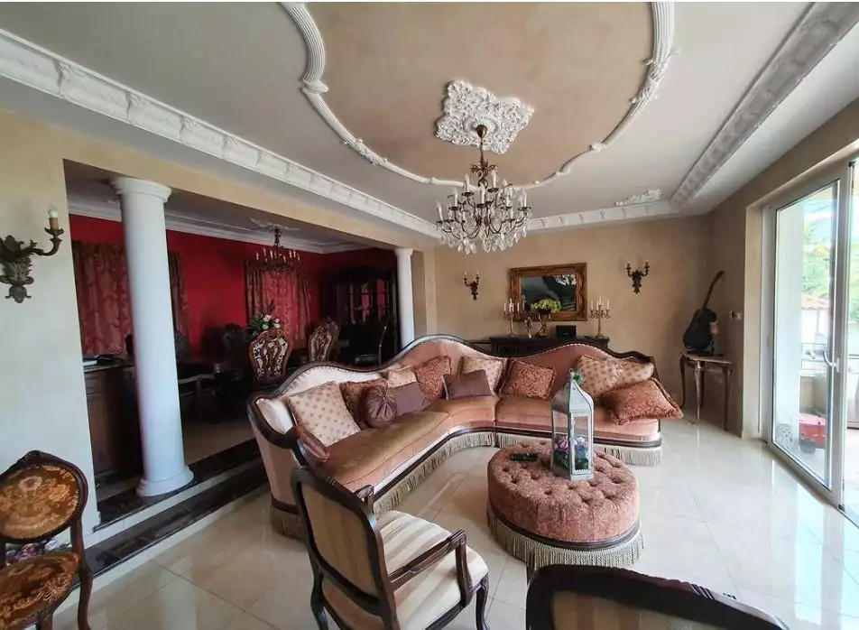 Отель, гостиница 600м² в Хорватии, Ловран. Стоимостью 2500000€ аренда фото-3