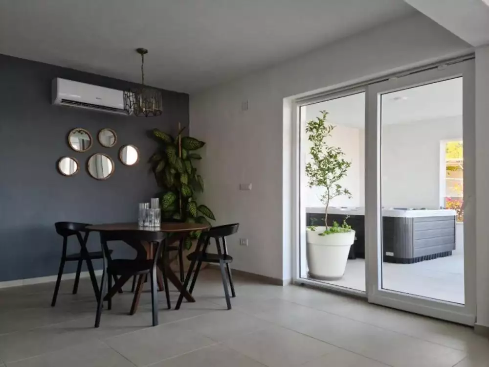 Отель, гостиница 740м² в Хорватии, Завала. Стоимостью 2700000€ аренда фото-10