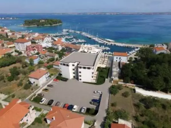 Отель, гостиница 4418м² в Хорватии, Углян. Стоимостью 9900000€ аренда фото-3