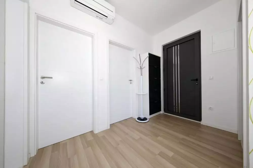 Отель, гостиница 235м² в Хорватии, Затон. Стоимостью 890000€ аренда фото-8