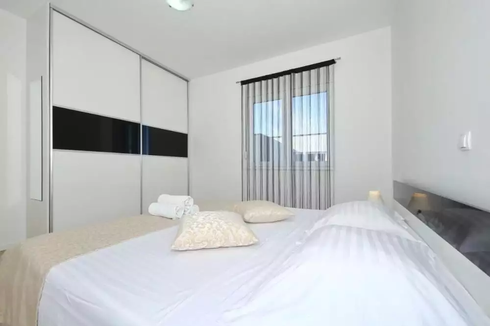 Отель, гостиница 235м² в Хорватии, Затон. Стоимостью 890000€ аренда фото-10