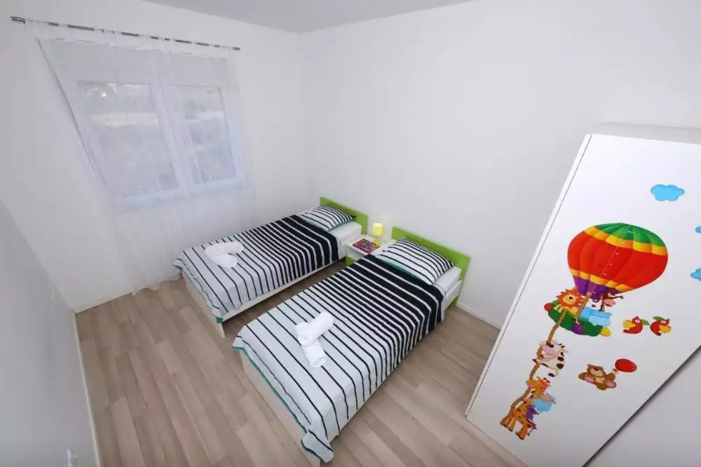 Отель, гостиница 235м² в Хорватии, Затон. Стоимостью 890000€ аренда фото-15