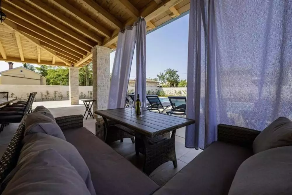 Вилла 200м² в Хорватии, Канфанар. Стоимостью 750000€ аренда фото-16