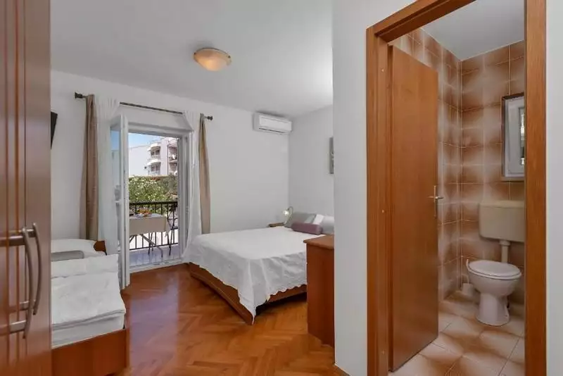 Отель, гостиница 500м² в Хорватии, Тучепи. Стоимостью 2500000€ аренда фото-10