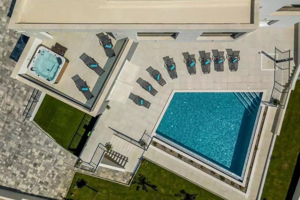 Вилла 350м² в Хорватии, Каштела. Стоимостью 2200000€ аренда фото-4
