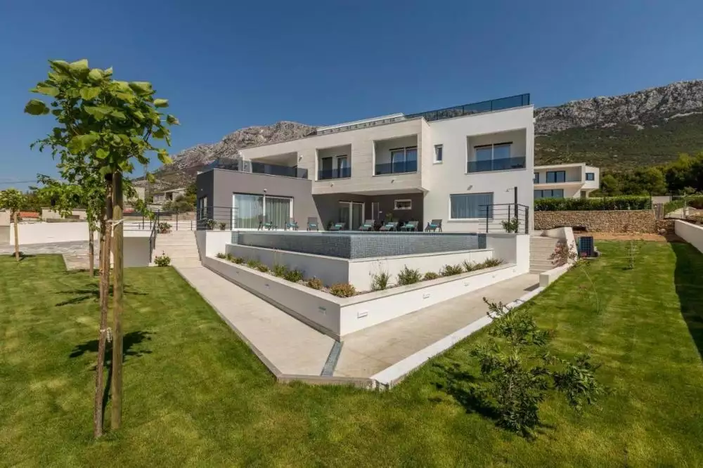Вилла 350м² в Хорватии, Каштела. Стоимостью 2200000€ аренда фото-6