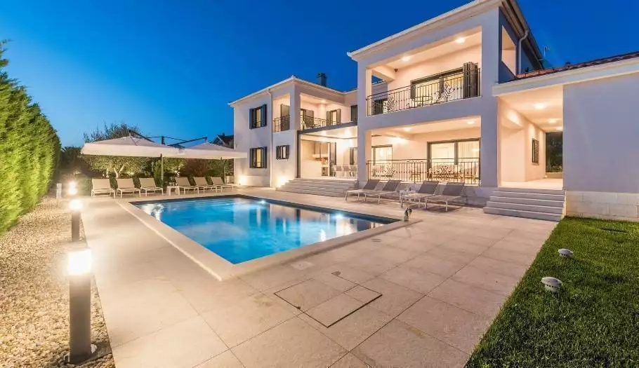Вилла 425м² в Хорватии, Задар. Стоимостью 1200000€ аренда фото-11