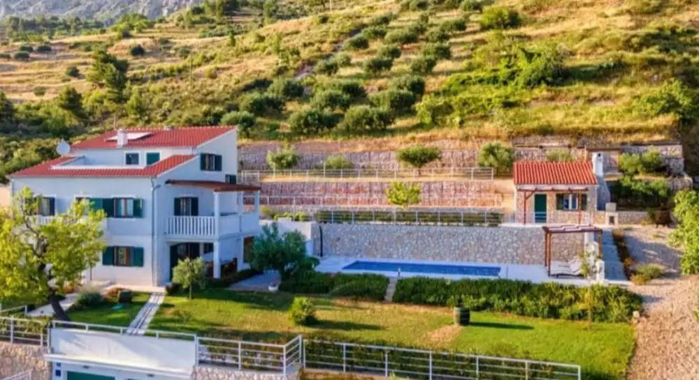 Вилла 330м² в Хорватии, Омиш. Стоимостью 1600000€ аренда фото-4