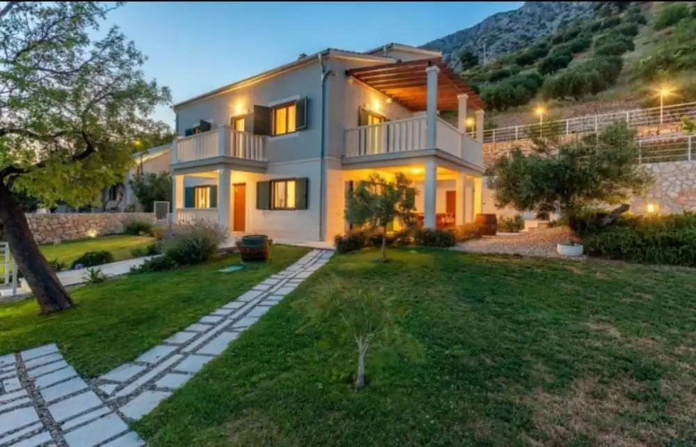 Вилла 330м² в Хорватии, Омиш. Стоимостью 1600000€ аренда фото-6