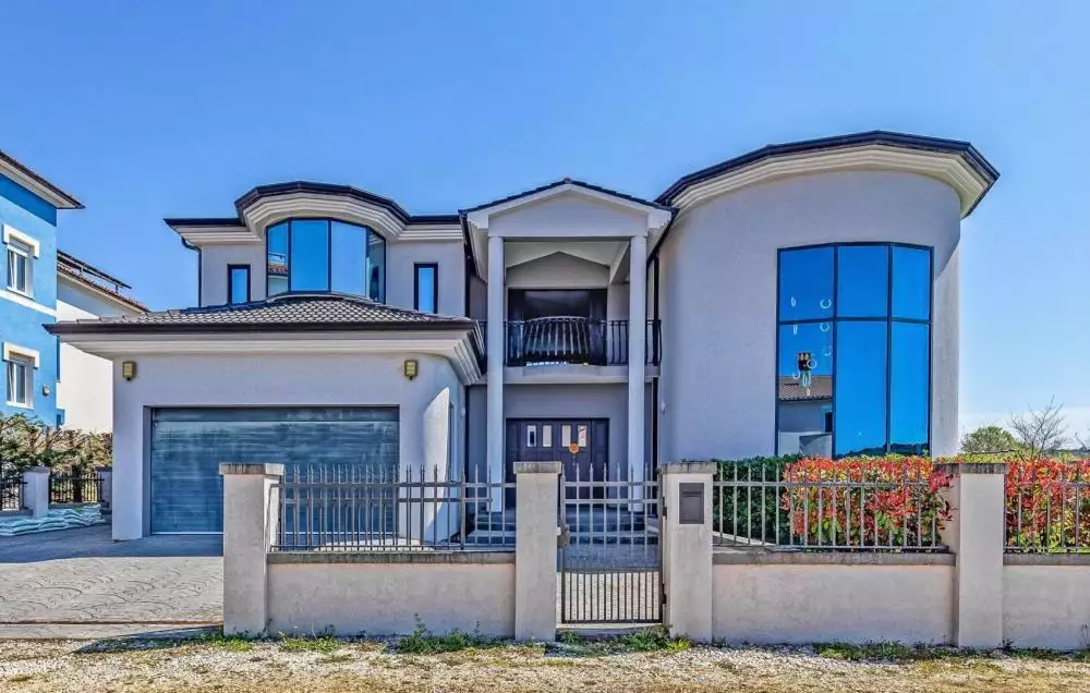 Вилла 380м² в Хорватии, Медулин. Стоимостью 1500000€ аренда фото-13