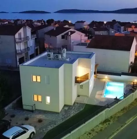 Вилла 197м² в Хорватии, Бродарица. Стоимостью 580000€ аренда фото-16