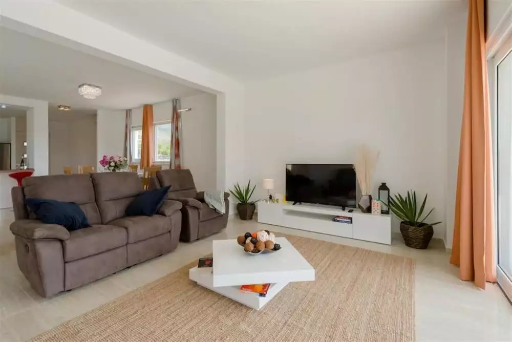 Вилла 240м² в Хорватии, Чиово. Стоимостью 750000€ аренда фото-6