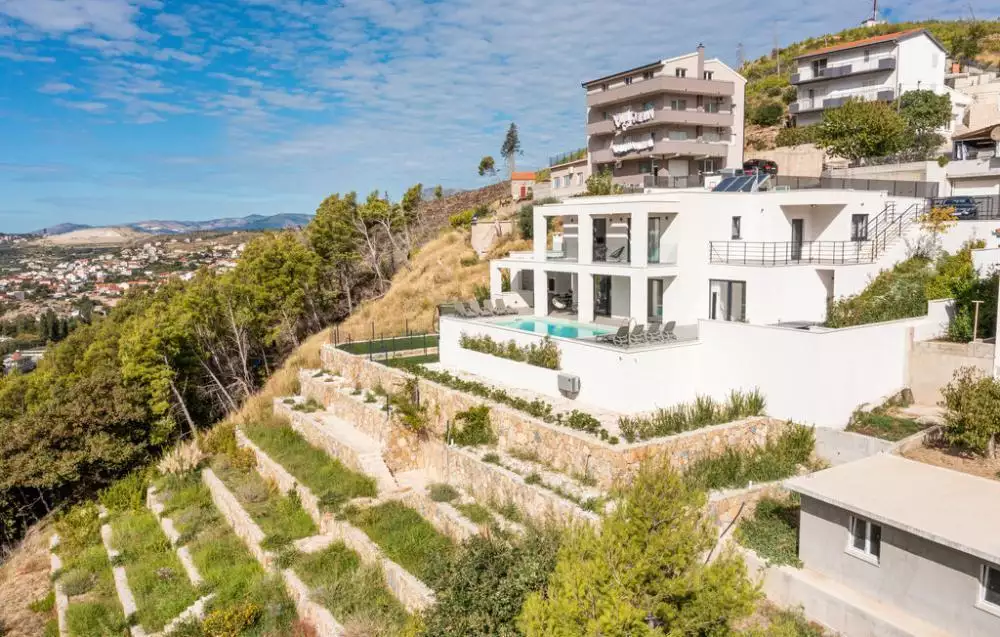 Вилла 300м² в Хорватии, Сплит. Стоимостью 1360000€ аренда фото-5