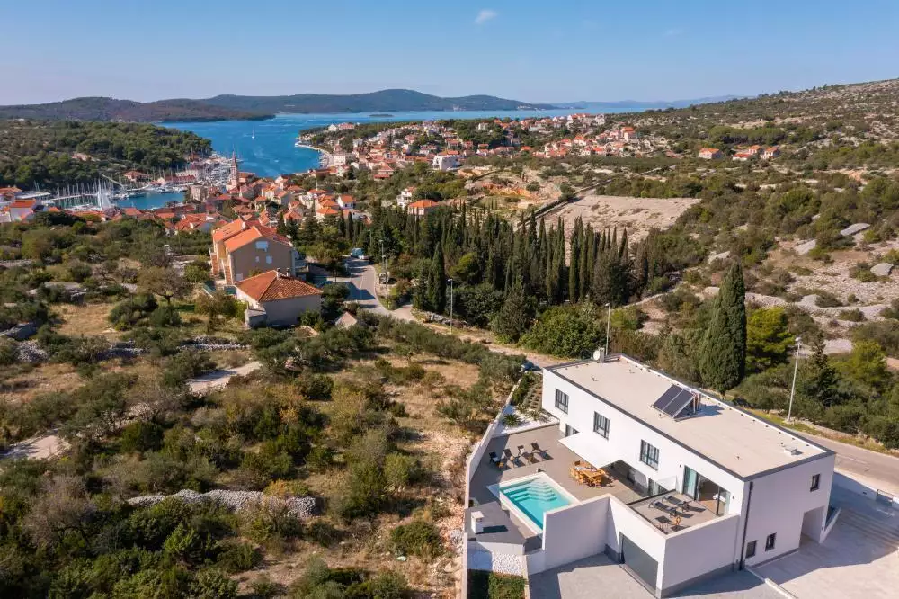 Вилла 400м² в Хорватии, Милна. Стоимостью 1350000€ аренда фото-1