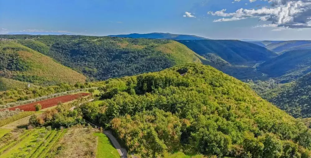 Вилла 349м² в Хорватии, Лабин. Стоимостью 750000€ аренда фото-1