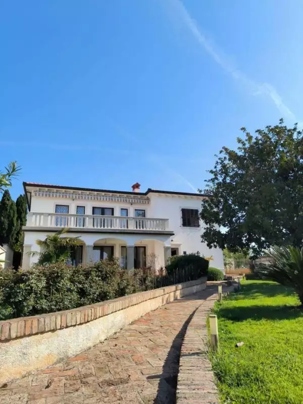 Вилла 380м² в Хорватии, Умаг. Стоимостью 1850000€ аренда фото-9
