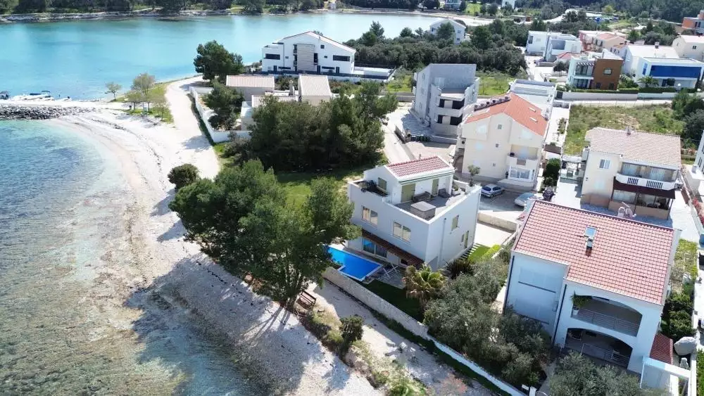 Вилла 240м² в Хорватии, Задар. Стоимостью 1900000€ аренда фото-8
