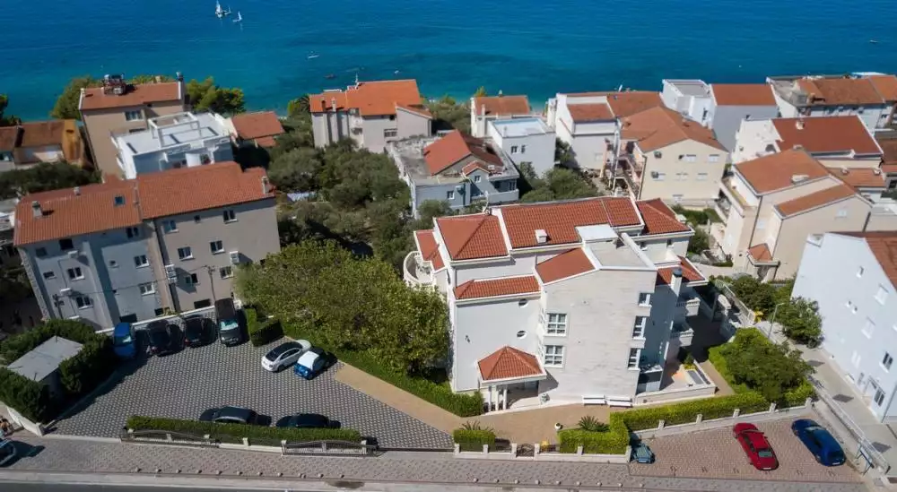Отель, гостиница 1141м² в Хорватии, Тучепи. Стоимостью 4300000€ аренда фото-4