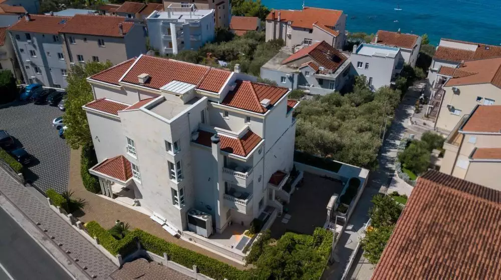 Отель, гостиница 1141м² в Хорватии, Тучепи. Стоимостью 4300000€ аренда фото-6