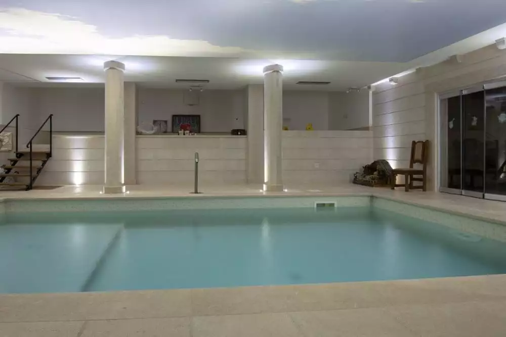Отель, гостиница 1141м² в Хорватии, Тучепи. Стоимостью 4300000€ аренда фото-15