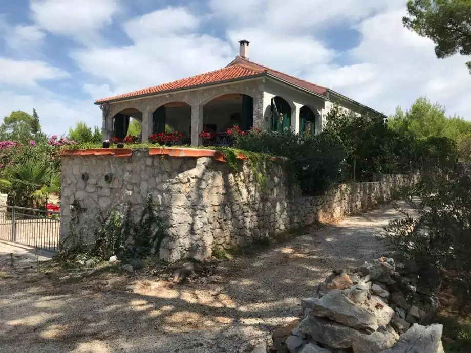 Вилла 200м² в Хорватии, Брач. Стоимостью 1253000€ аренда фото-5