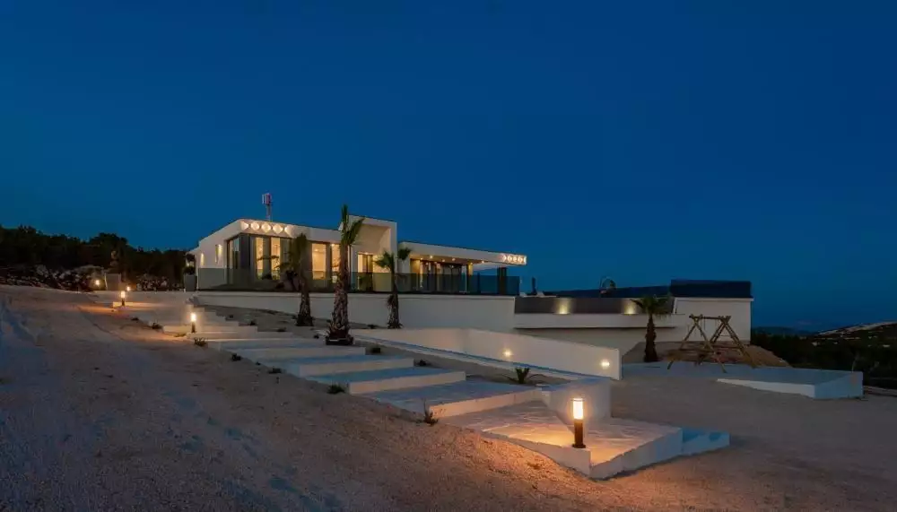 Вилла 500м² в Хорватии, Новалья. Стоимостью 4000000€ аренда фото-1
