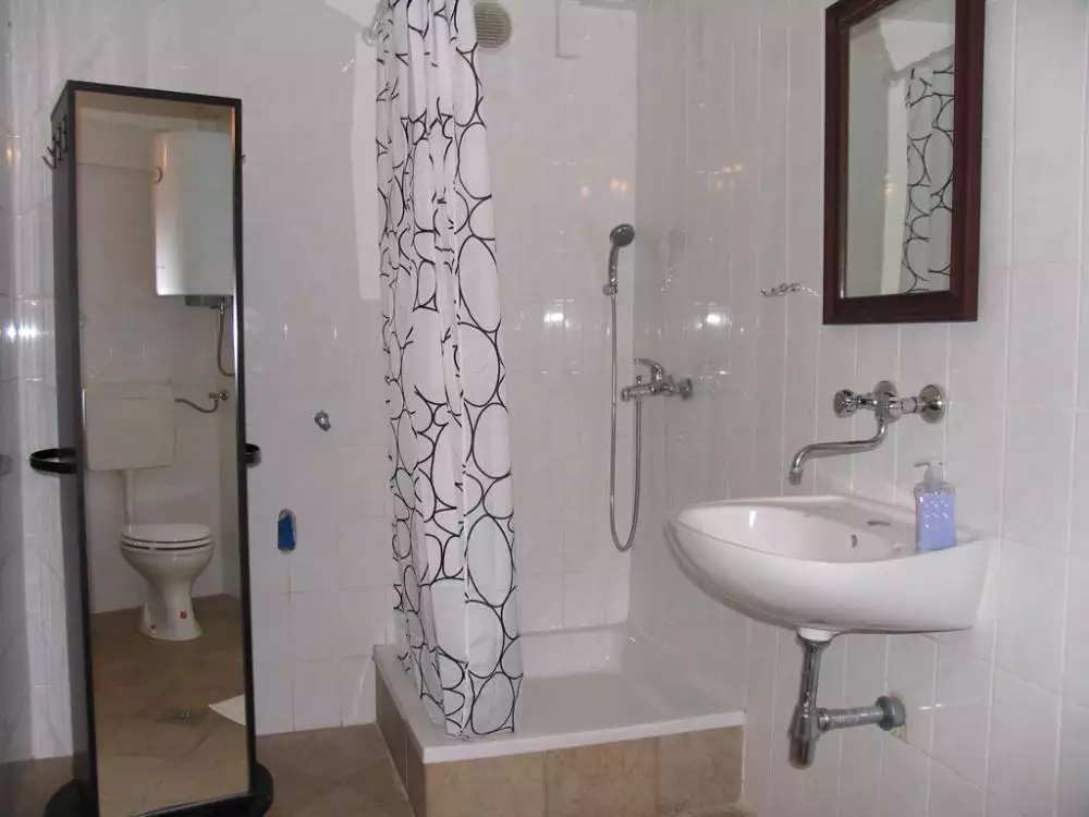 Отель, гостиница 302м² в Франции, Больё-Сюр-Мер. Стоимостью 1370000€ аренда фото-7