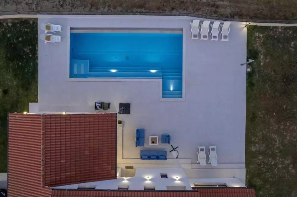 Вилла 200м² в Хорватии, Бузет. Стоимостью 2075000€ аренда фото-12