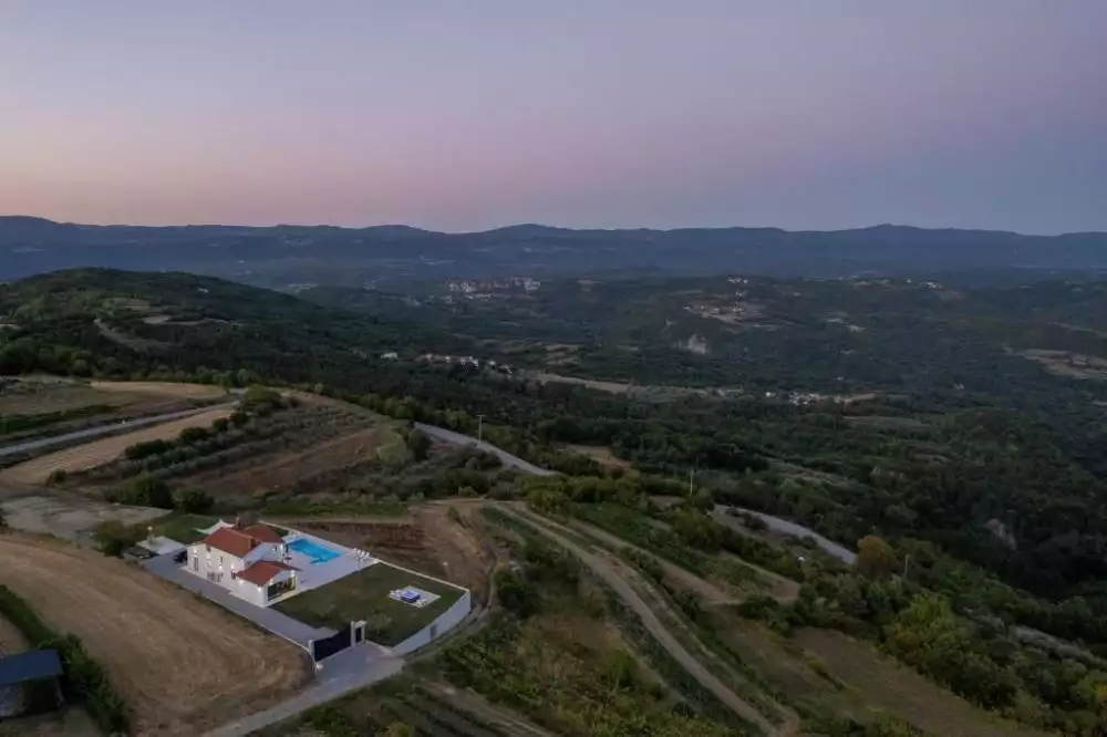 Вилла 200м² в Хорватии, Бузет. Стоимостью 2075000€ аренда фото-17