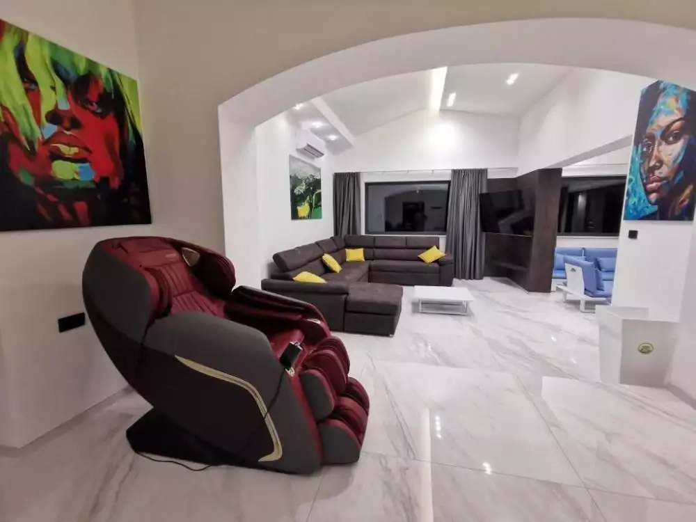 Вилла 200м² в Хорватии, Бузет. Стоимостью 2075000€ аренда фото-23
