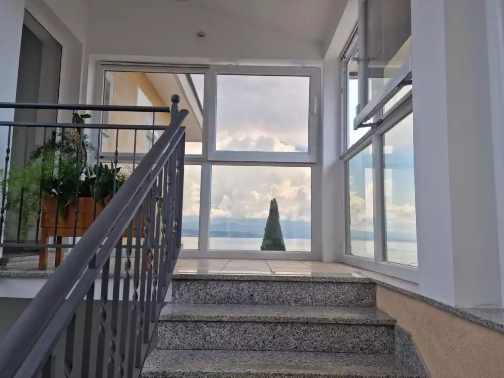 Отель, гостиница 960м² в Хорватии, Ловран. Стоимостью 1650000€ аренда фото-6
