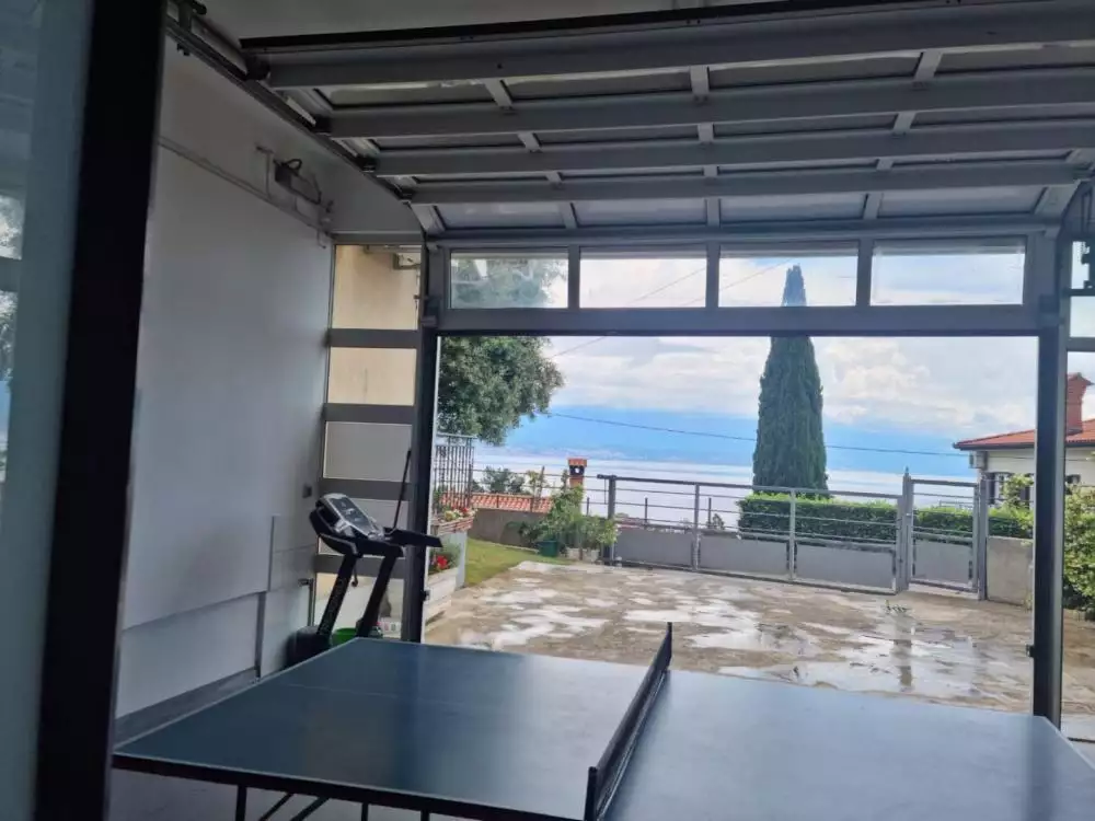 Отель, гостиница 960м² в Хорватии, Ловран. Стоимостью 1650000€ аренда фото-21
