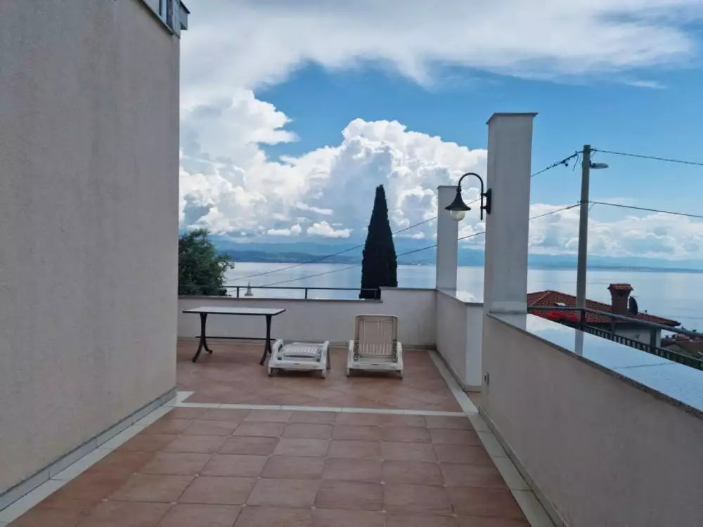 Отель, гостиница 960м² в Хорватии, Ловран. Стоимостью 1650000€ аренда фото-23