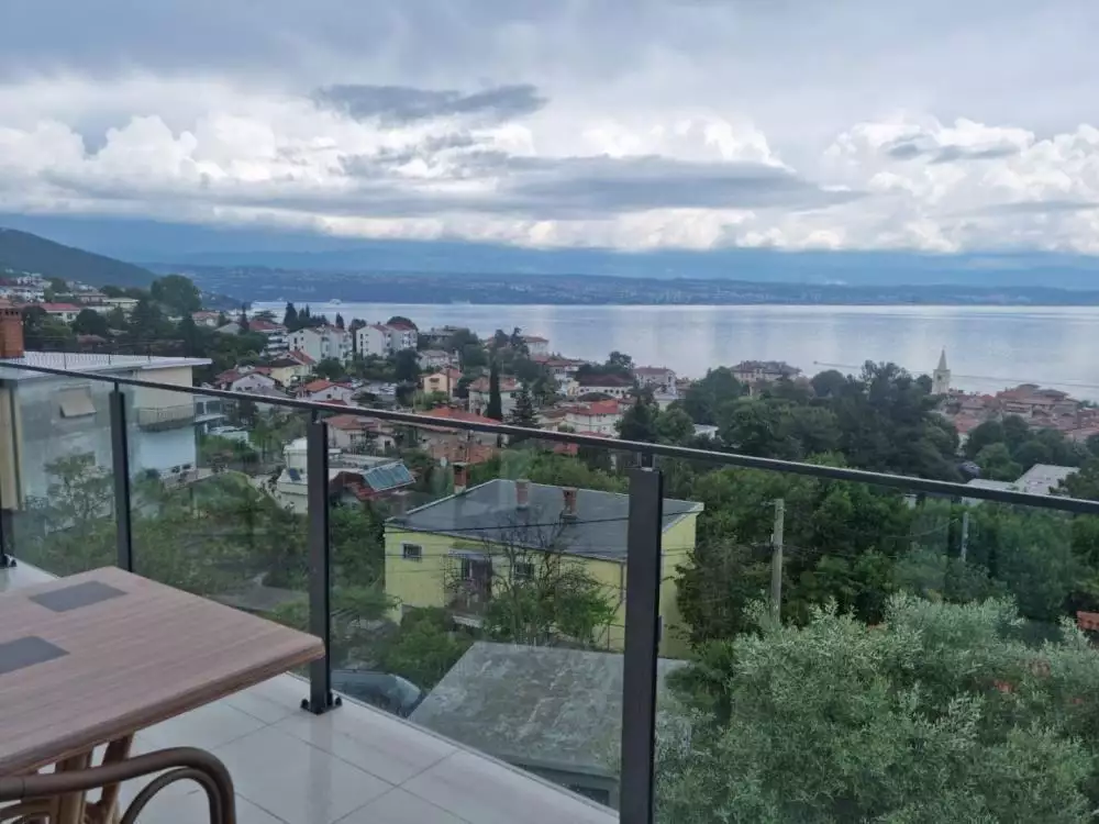 Отель, гостиница 960м² в Хорватии, Ловран. Стоимостью 1650000€ аренда фото-25