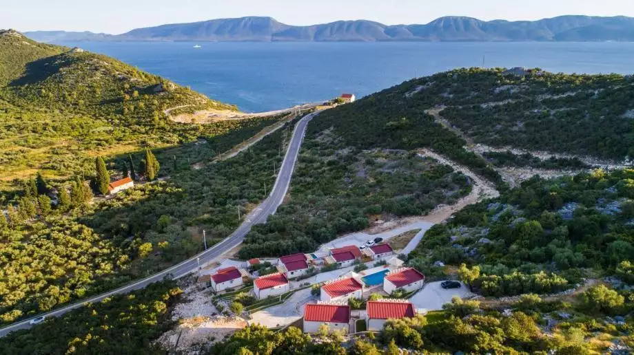 Отель, гостиница 1м² в Хорватии, Плоце. Стоимостью 1800000€ аренда фото-2