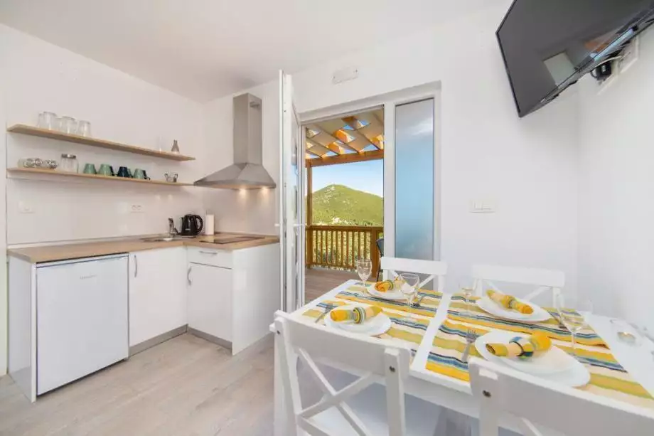 Отель, гостиница 1м² в Хорватии, Плоце. Стоимостью 1800000€ аренда фото-20