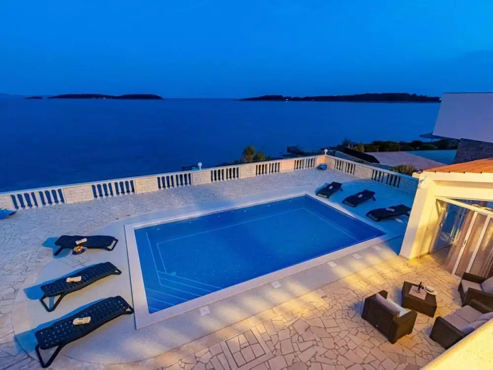 Вилла 450м² в Хорватии, Корчула. Стоимостью 1400000€ аренда фото-10