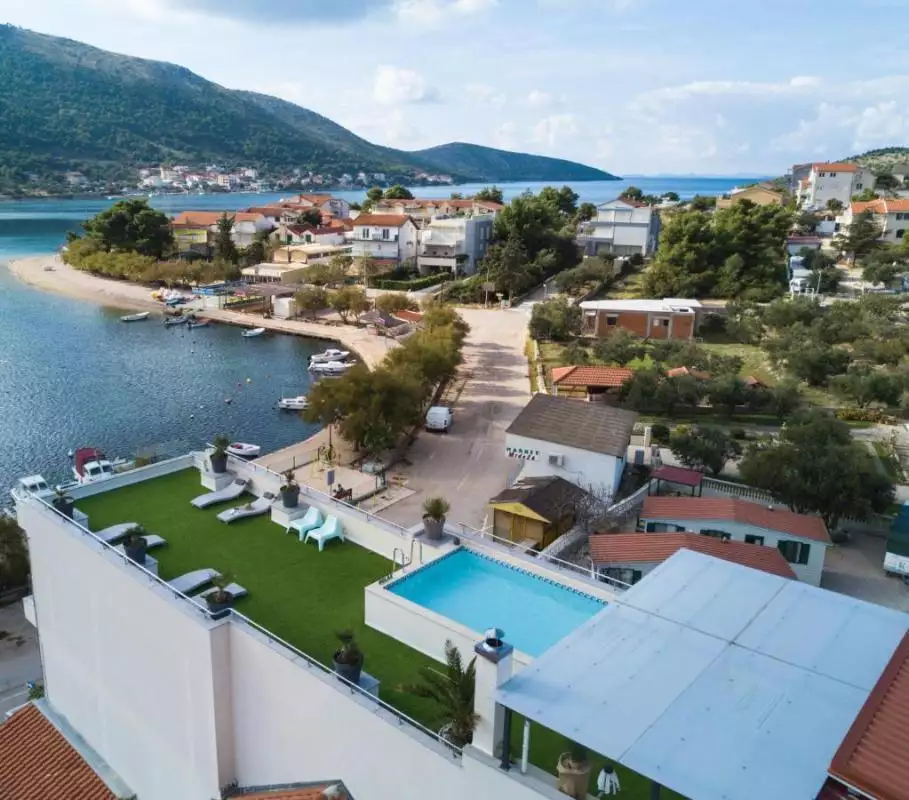 Отель, гостиница 510м² в Хорватии, Шибеник. Стоимостью 1500000€ аренда фото-3